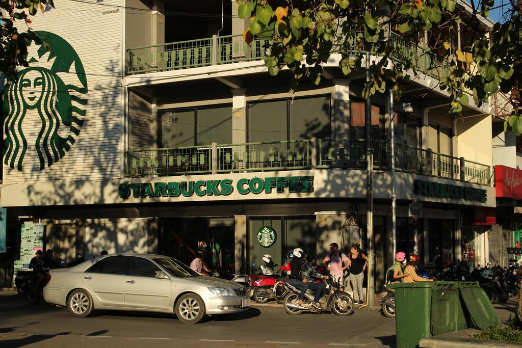 ซีว์ โฮลเทล แอท ประตูท่าแพ Hostel เชียงใหม่ ภายนอก รูปภาพ