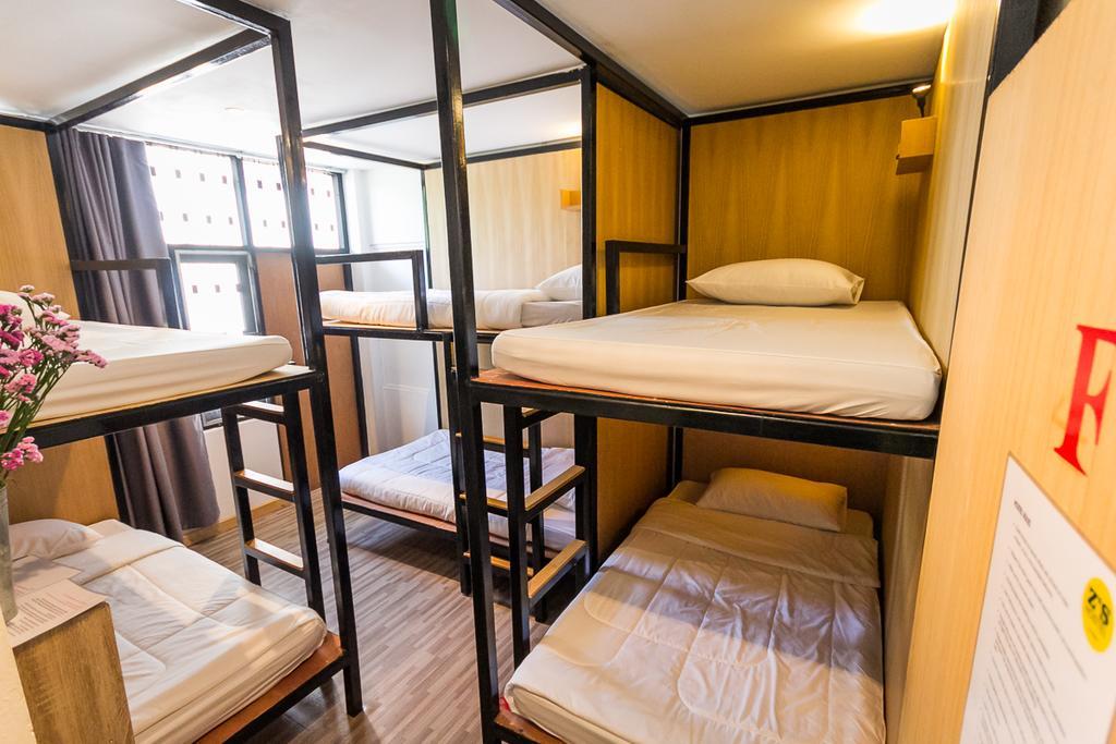 ซีว์ โฮลเทล แอท ประตูท่าแพ Hostel เชียงใหม่ ภายนอก รูปภาพ
