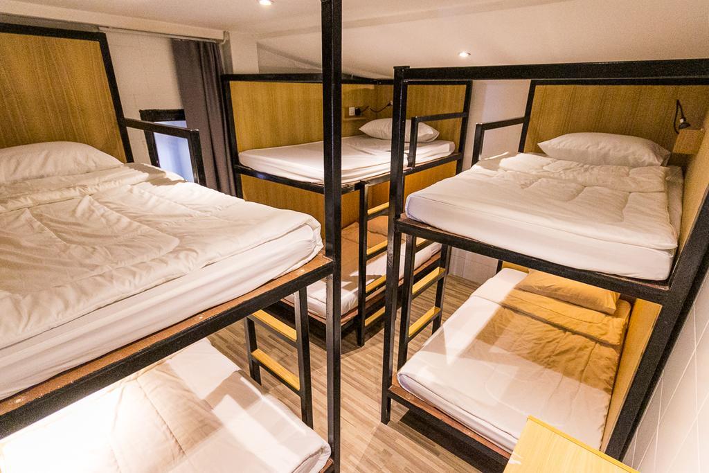 ซีว์ โฮลเทล แอท ประตูท่าแพ Hostel เชียงใหม่ ภายนอก รูปภาพ