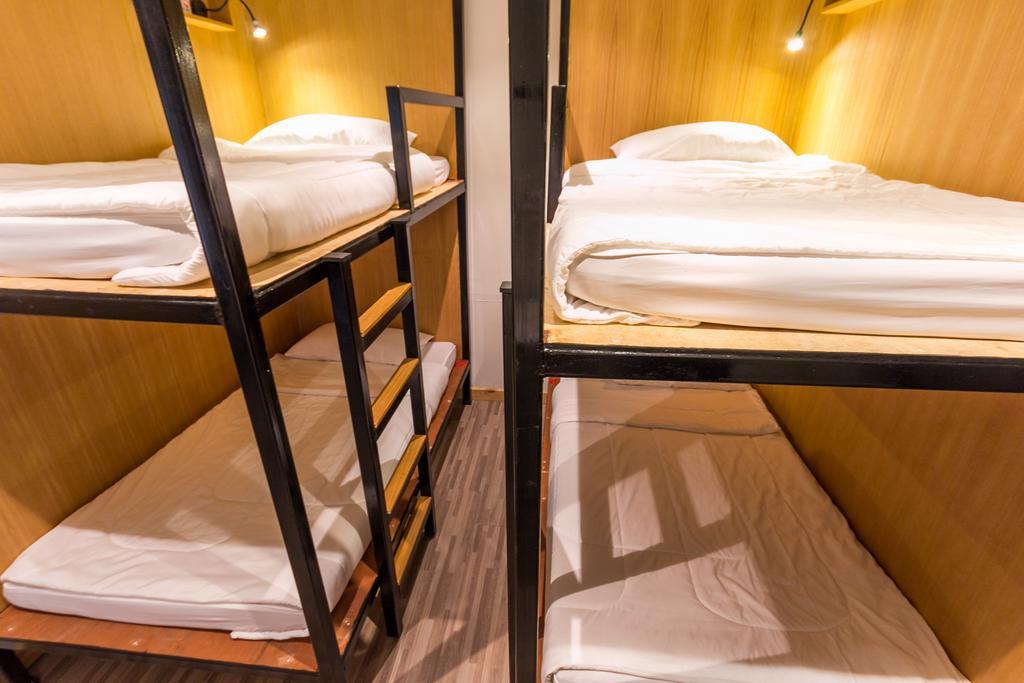 ซีว์ โฮลเทล แอท ประตูท่าแพ Hostel เชียงใหม่ ภายนอก รูปภาพ